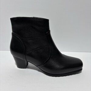 David Tate Black Leather Mid-Heel Ankle Booties